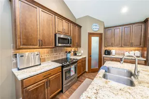 1250 Daylily Way, Tipp City, OH 45373 - Photo 32