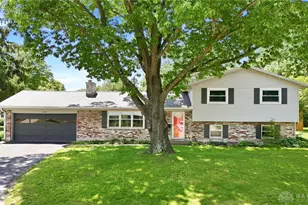 2632 Meadow Park Dr, Kettering, OH 45440 - Photo 1