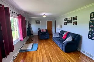 2648 S Burnett Rd, Springfield, OH 45505 - Photo 8