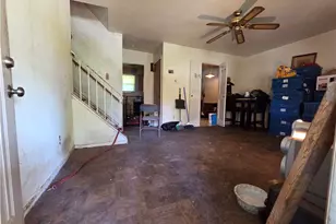 926 Goodhue Cir, Forest Park, OH 45240 - Photo 2