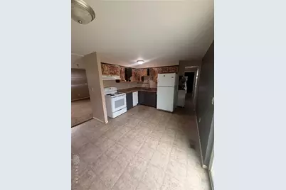 6460 Stonehurst Drive, Huber Heights, OH 45424 - Photo 8