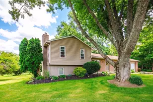 3908 Elm Tree Rd, Waynesville, OH 45068 - Photo 2