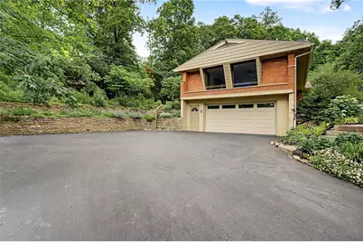 751 Laurelwood Road, Dayton, OH 45419 - Photo 2