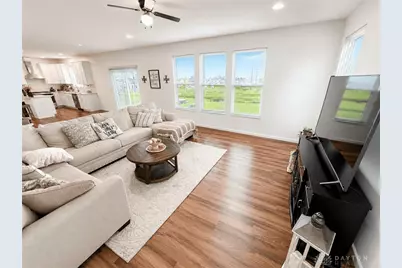 1100 Sarah Freeman Drive, Centerville, OH 45458 - Photo 4