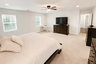 1100 Sarah Freeman Dr, Centerville, OH 45458 - Photo 10