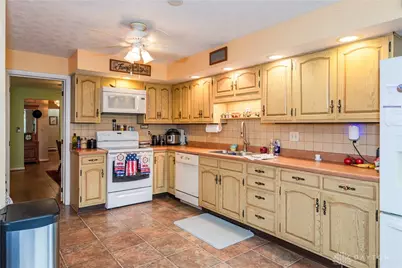 5049 W Enon Road, Fairborn, OH 45324 - Photo 12