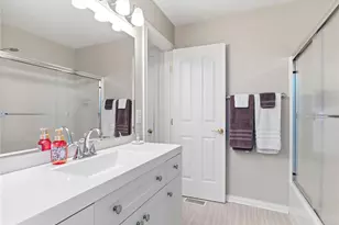 2270 Bluegrass Ct, Miamisburg, OH 45342 - Photo 24