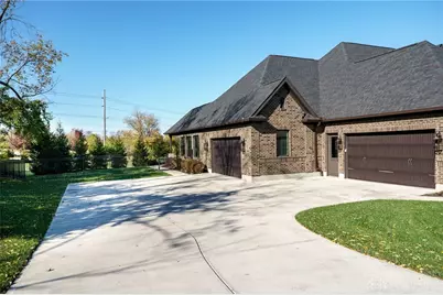 2442 Berkeley Court, Clear Creek Township, OH 45036 - Photo 6