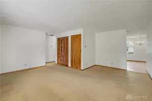 8074 Lower Miamisburg Rd, Germantown, OH 45327 - Photo 6