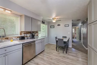 155 Minty Drive, Dayton, OH 45415 - Photo 10