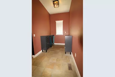 10509 Wallingsford Circle, Centerville, OH 45458 - Photo 18