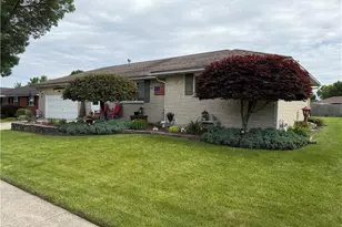 241 Mound St, Brookville, OH 45309 - Photo 2