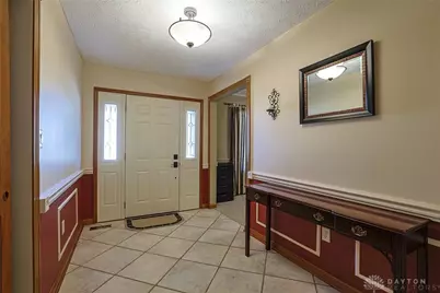 304 Chinkapin Circle, Englewood, OH 45315 - Photo 4