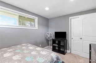 5713 Hubbard Ct, Huber Heights, OH 45424 - Photo 18