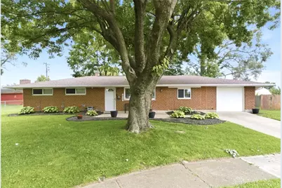 5713 Hubbard Court, Huber Heights, OH 45424 - Photo 2