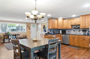 5713 Hubbard Ct, Huber Heights, OH 45424 - Photo 12