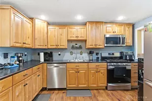 5713 Hubbard Ct, Huber Heights, OH 45424 - Photo 14