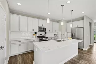 5004 Pepperwell Cir, Sugarcreek Twp, OH 45440 - Photo 12