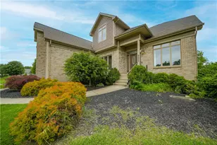 9922 Arn Dr, Washington Twp, OH 45458 - Photo 2