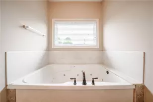 9922 Arn Dr, Washington Twp, OH 45458 - Photo 24