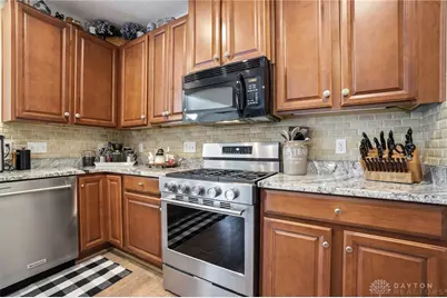 9415 Oak Brook Drive, Clearcreek Twp, OH 45458 - Photo 10