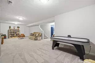 9415 Oak Brook Dr, Clearcreek Twp, OH 45458 - Photo 30