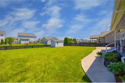 7122 Bluestream Drive, Tipp City, OH 45371 - Photo 6