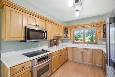 800 N Monroe Drive, Xenia, OH 45385 - Photo 6