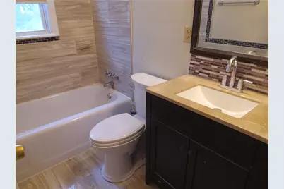 34 N Halloway Street, Dayton, OH 45417 - Photo 8