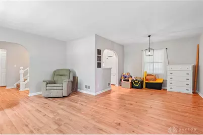 141 Napoleon Drive, Kettering, OH 45429 - Photo 8