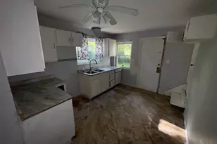 1029 Iola Ave, Dayton, OH 45417 - Photo 10