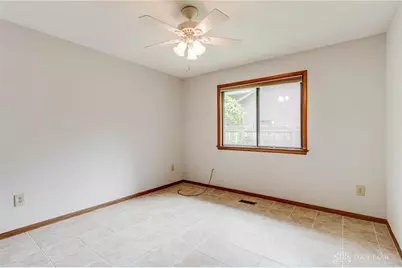 955 S High Street, Yellow Springs Vlg, OH 45387 - Photo 16