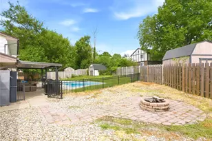 1419 King Richard Pkwy, West Carrollton, OH 45449 - Photo 34