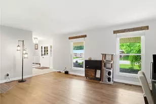 1419 King Richard Pkwy, West Carrollton, OH 45449 - Photo 8