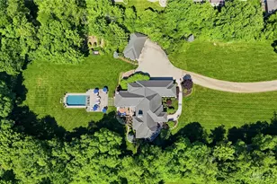 6651 Possum Run Rd, Sugarcreek Twp, OH 45440 - Photo 2