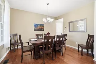 682 Quill Rd, Beavercreek, OH 45430 - Photo 4