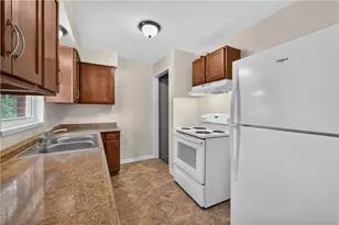 4022 Foxboro Dr, Dayton, OH 45416 - Photo 10