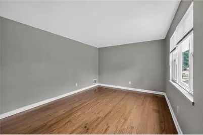 4022 Foxboro Drive, Dayton, OH 45416 - Photo 8