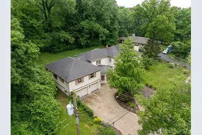 450 Thornhill Road, Oakwood, OH 45419 - Photo 2