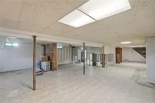4179 W Franklin St, Bellbrook, OH 45305 - Photo 40