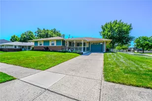 6500 Lemans Ln, Huber Heights, OH 45424 - Photo 4