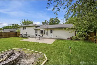 245 Grantwood Drive, West Carrollton, OH 45449 - Photo 22