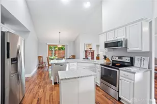 9638 Colchester Ct, Clearcreek Twp, OH 45458 - Photo 10