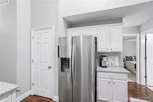 9638 Colchester Ct, Clearcreek Twp, OH 45458 - Photo 12