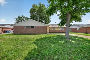 6132 Buckman Dr, Huber Heights, OH 45424 - Photo 1