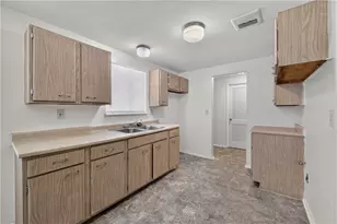 6132 Buckman Dr, Huber Heights, OH 45424 - Photo 8