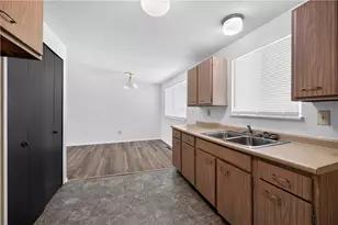 6132 Buckman Dr, Huber Heights, OH 45424 - Photo 10