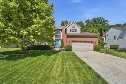 77 W Waterbury Drive, Springboro, OH 45066 - Photo 2