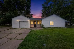 4325 Redonda Ln, Harrison Twp, OH 45416 - Photo 2