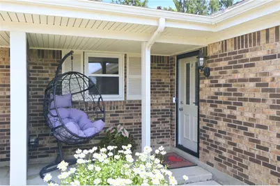 1170 E Cymar, Beavercreek, OH 45434 - Photo 2